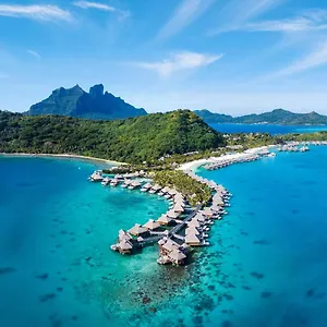***** Resort Conrad Nui Fransız Polonezyası